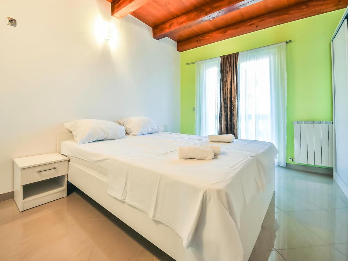 Apartment Skroco By Interhome Maslenica Esterno foto