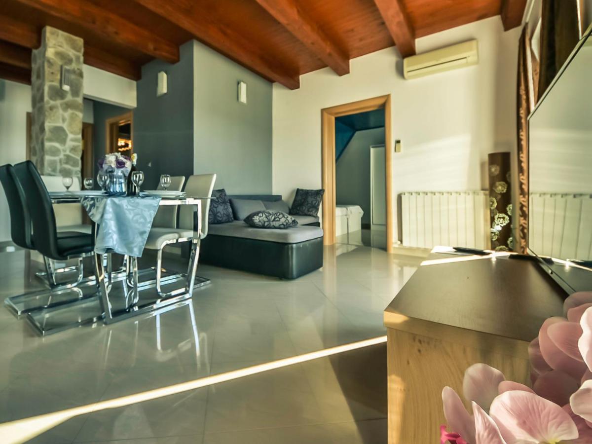 Apartment Skroco By Interhome Maslenica Esterno foto